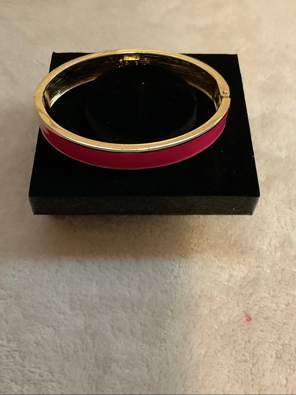 Rj Graziano elegant gold